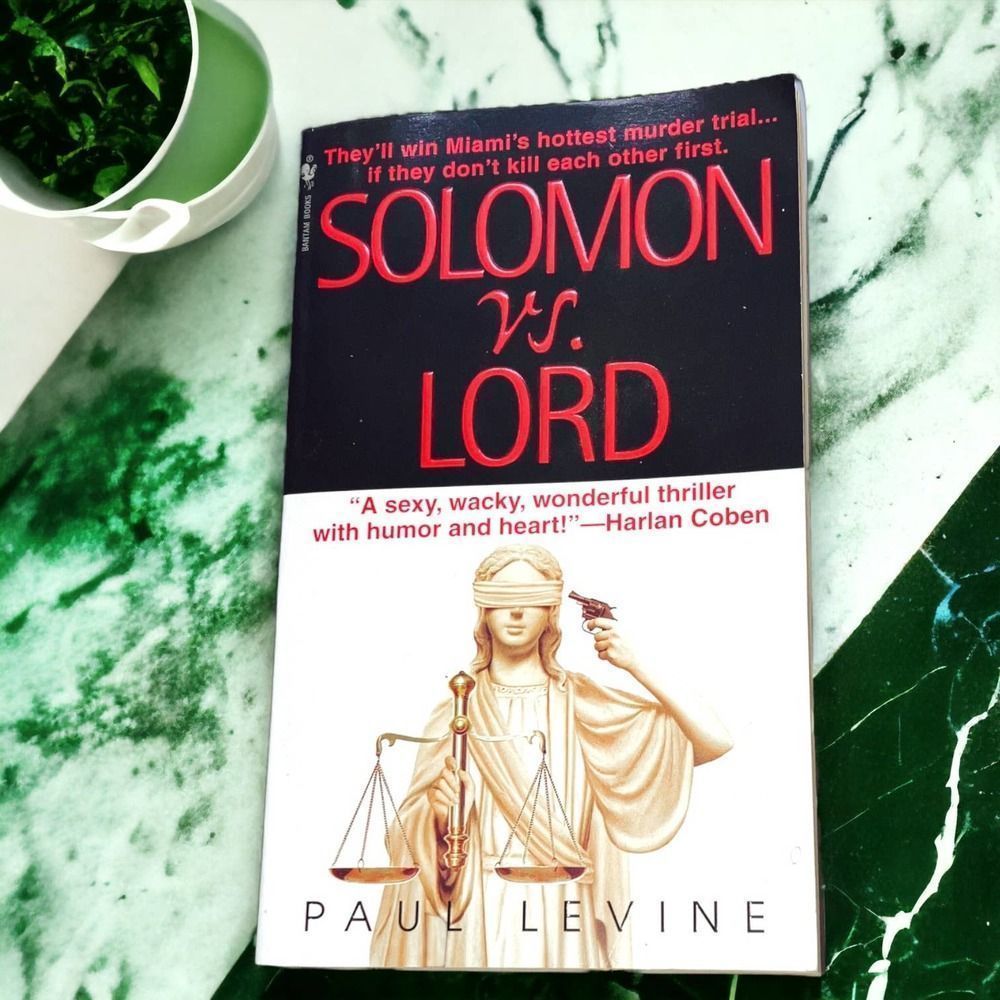 SOLOMON VS. LORD BY PAUL LEVINE PAPERBACK THRILLER